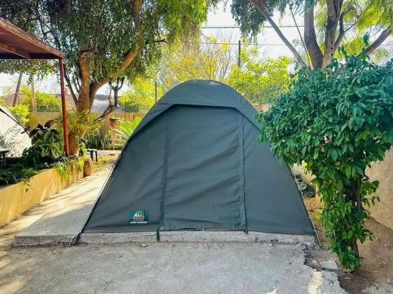 Birdville Bnb Guest House 가보로네 외부 사진