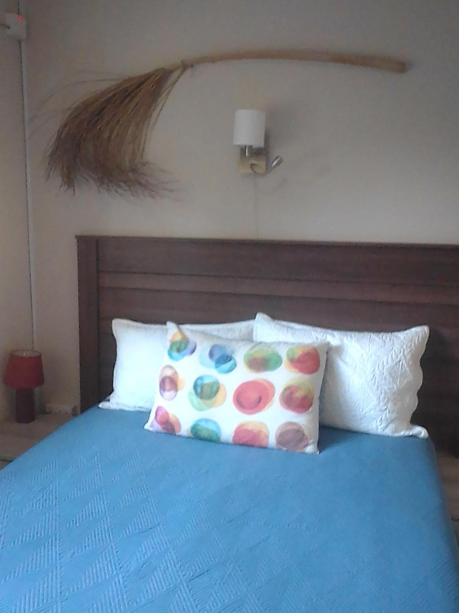 Birdville Bnb Guest House 가보로네 외부 사진