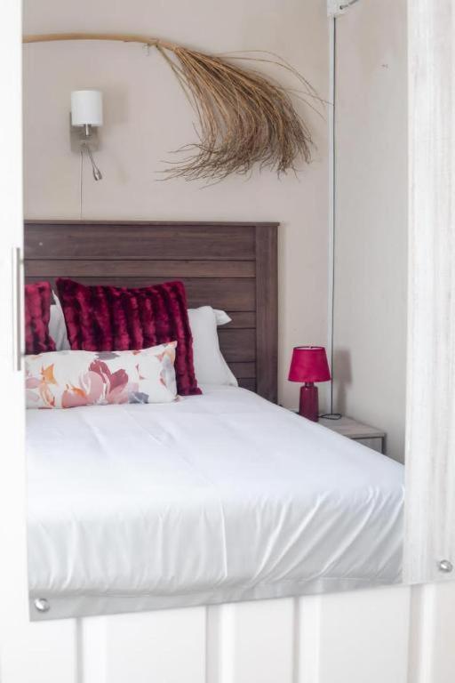 Birdville Bnb Guest House 가보로네 외부 사진